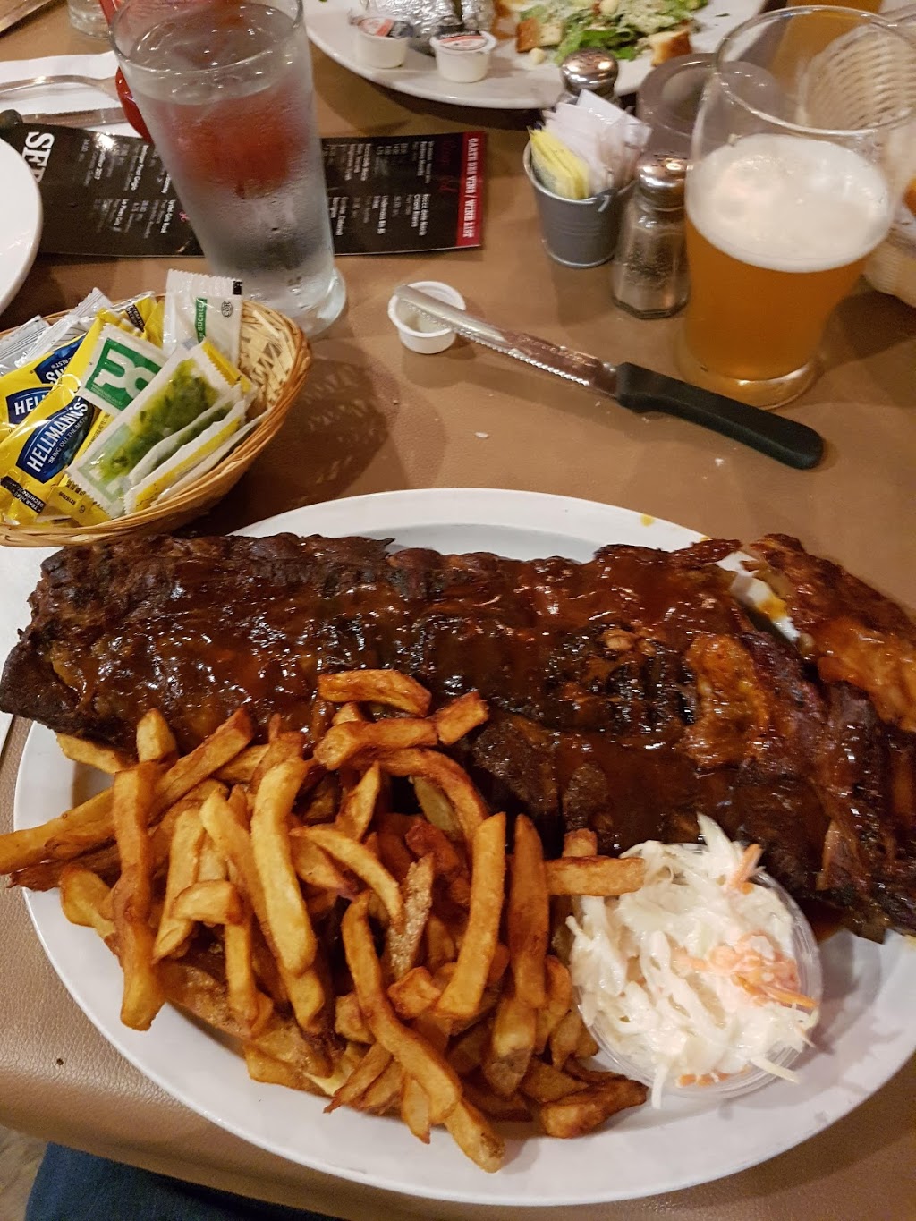 Sebbys Pub & Grill | 83 Rue Queen, Sherbrooke, QC J1M 1J3, Canada | Phone: (819) 569-9755