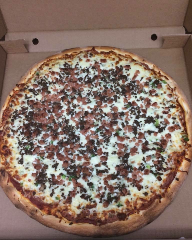 Recardos Take-Out | 12779 Peggys Cove Rd, Tantallon, NS B3Z 2N2, Canada | Phone: (902) 826-2114