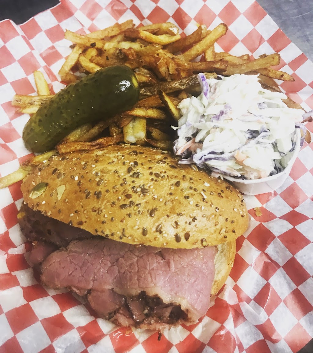Faim Renard | 250 Rue Saint-Urbain, Granby, QC J2G 8M8, Canada | Phone: (450) 521-1636