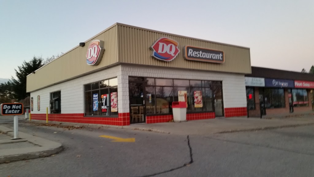 Dairy Queen | 51 Simcoe St, Tillsonburg, ON N4G 2H6, Canada | Phone: (519) 688-6808