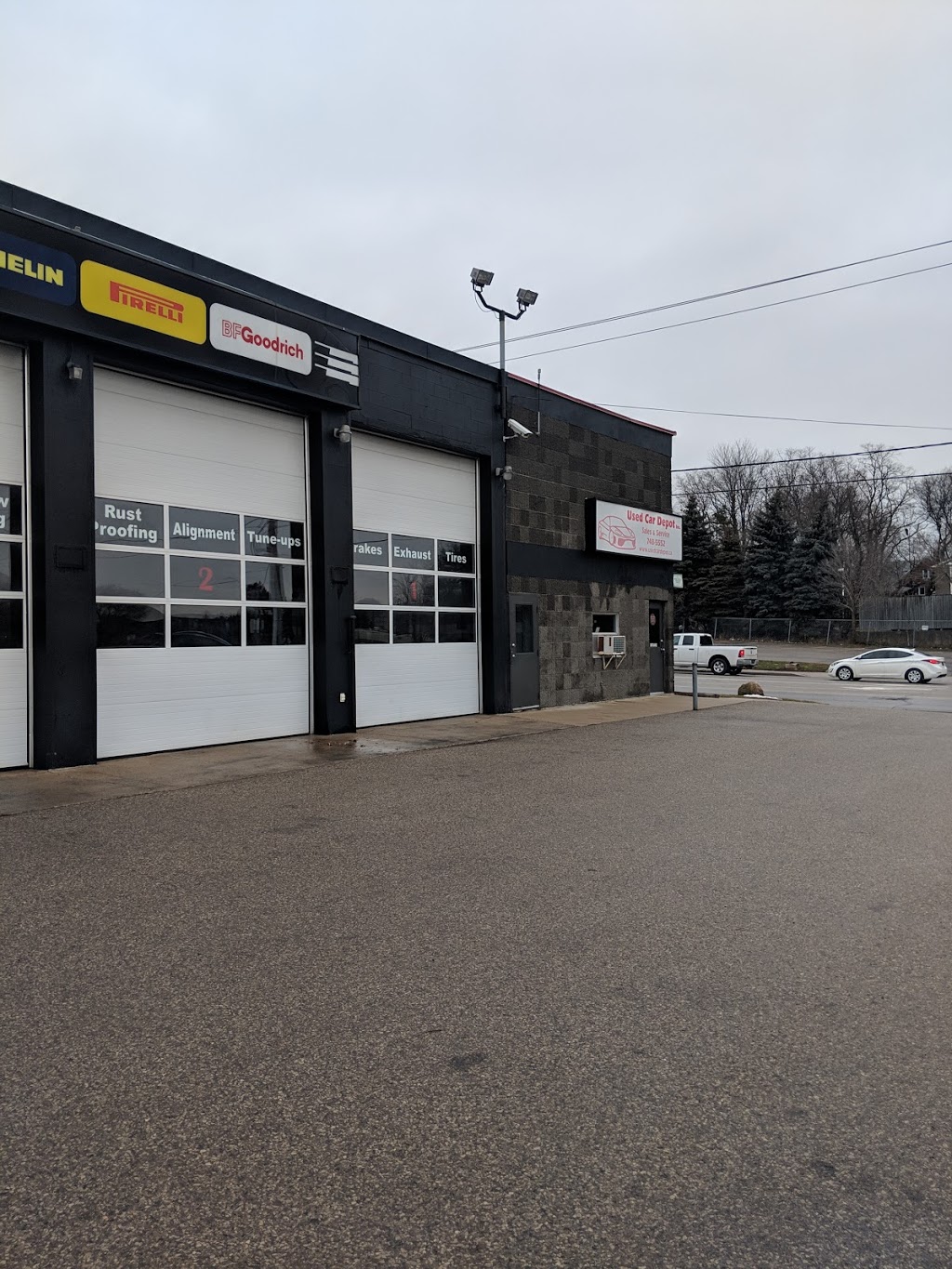 Used Car Depot Inc | 3015 King St E, Kitchener, ON N2A 1B3, Canada | Phone: (519) 748-9815