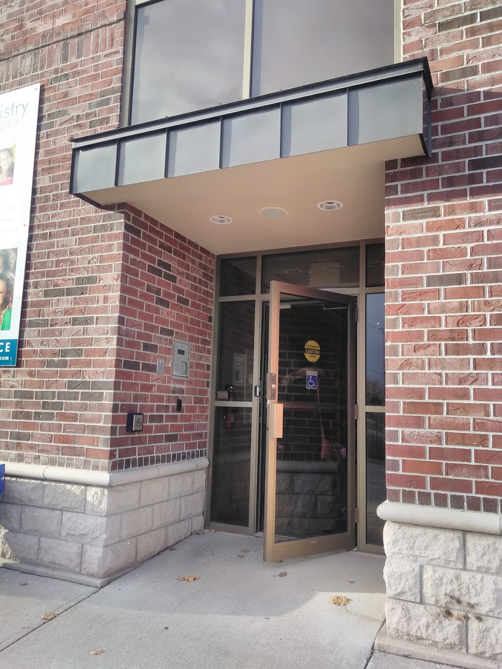 Dentistry In Aurora | 520 Industrial Pkwy S, Aurora, ON L4G 6W8, Canada | Phone: (905) 727-5522