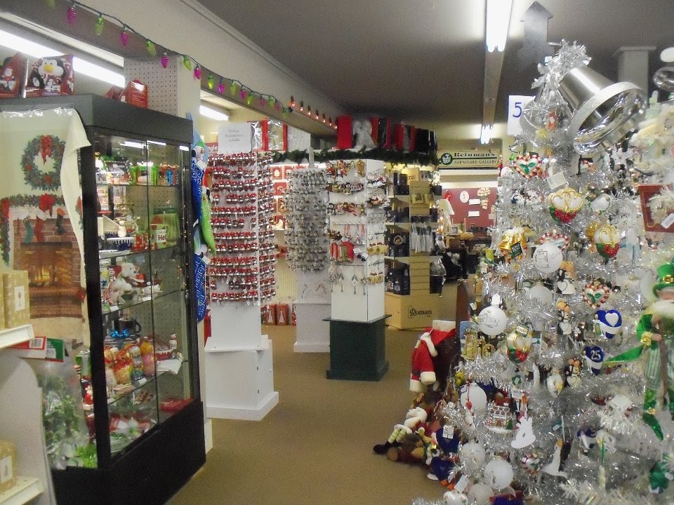 Karlas Christmas Shoppe | 500 Riverside Dr, Clayton, NY 13624, USA | Phone: (315) 686-1906