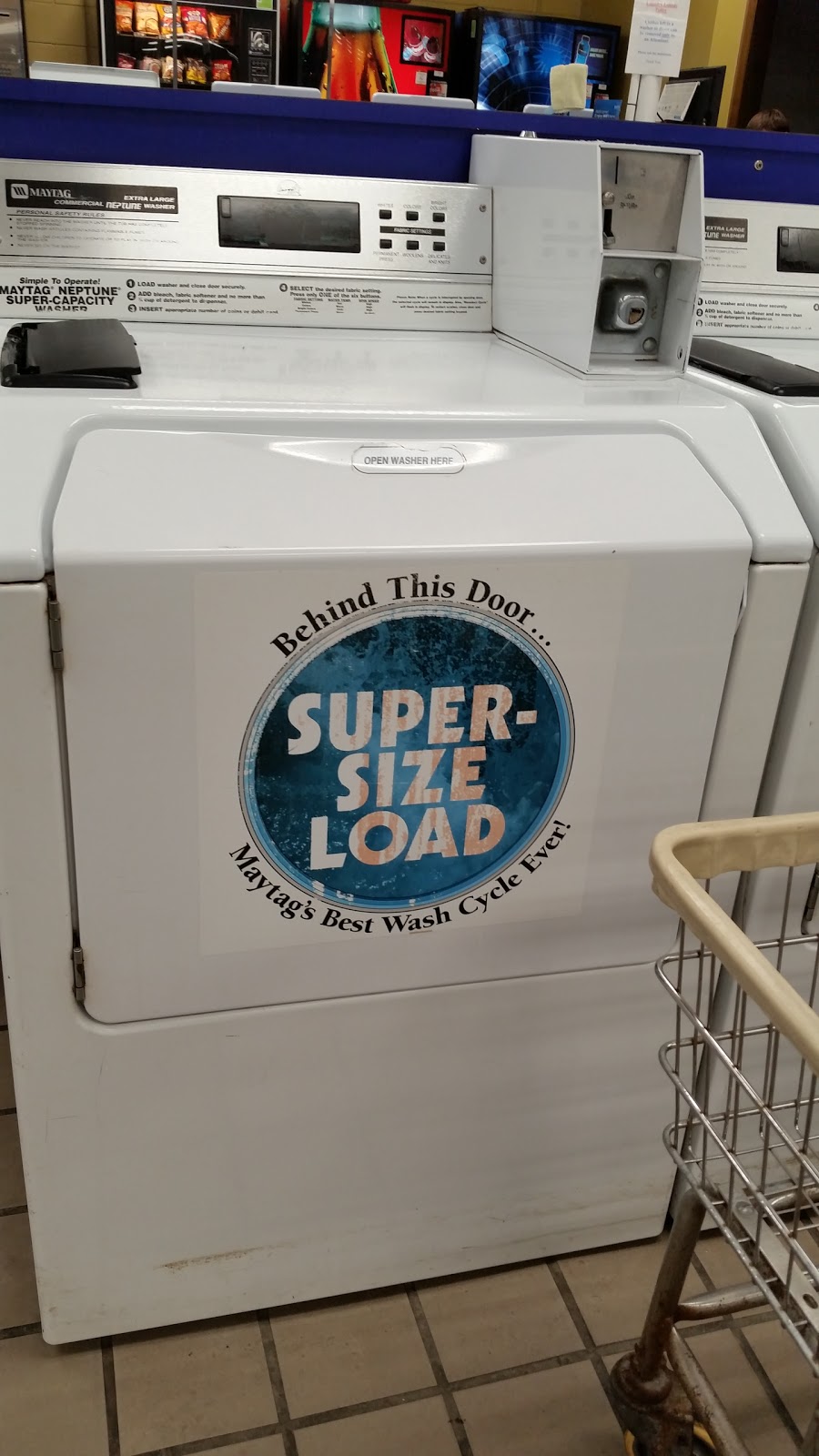 Laundry Lounge | 9545 Niagara Falls Blvd, Niagara Falls, NY 14304, USA | Phone: (716) 298-0031