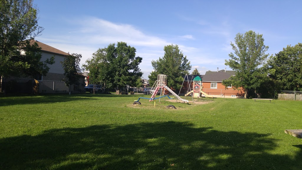 McKnight Park | 98 McKnight Crescent, Tottenham, ON L0G 1W0, Canada