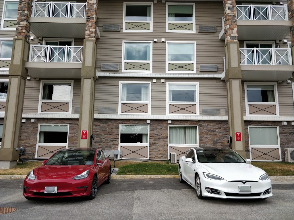 Tesla Destination Charger | 19 Keith Ave, Collingwood, ON L9Y 4T9, Canada | Phone: (705) 532-7388