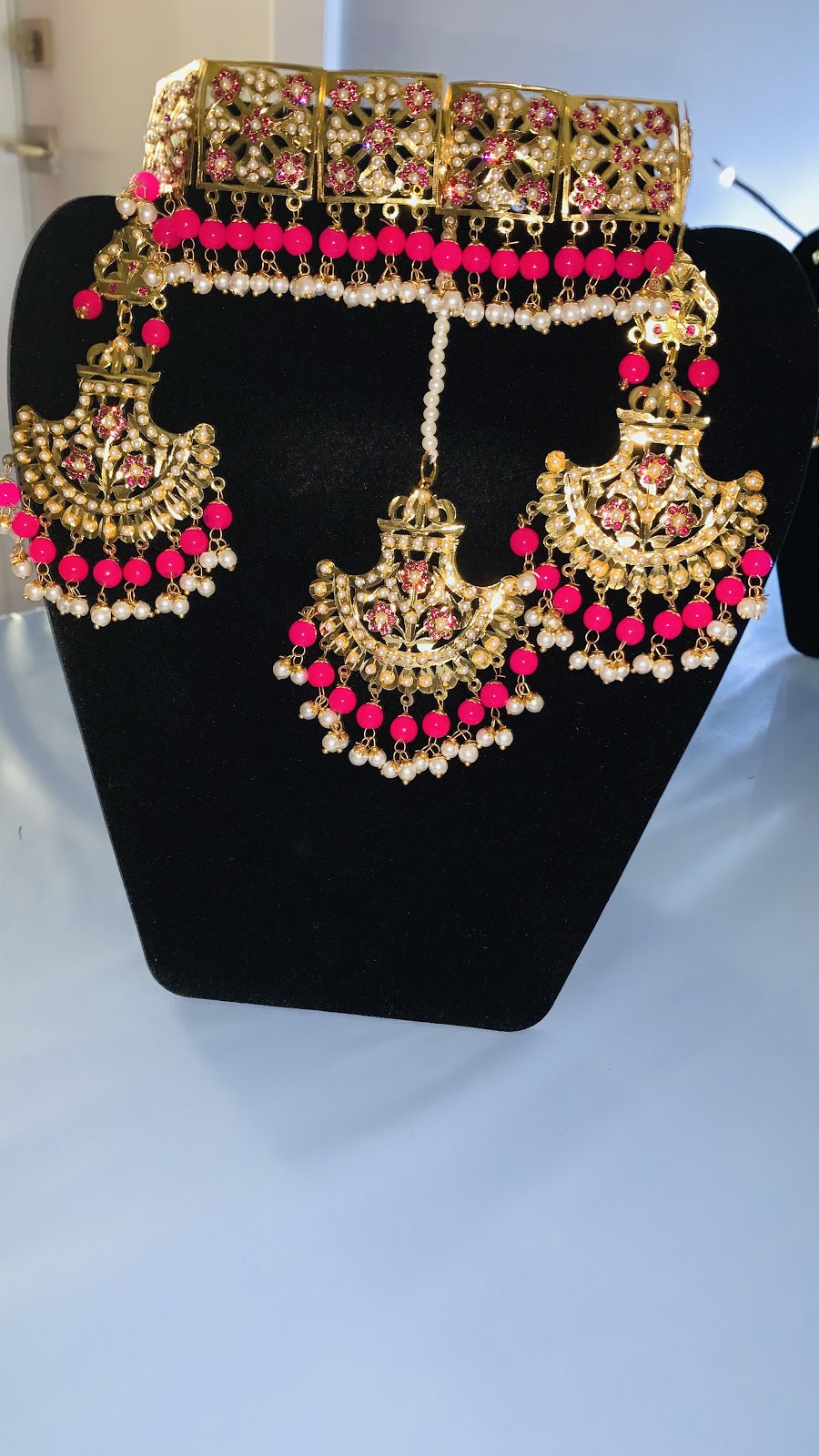 Datarz Fashion | 46061 Reece Ave, Chilliwack, BC V2P 3A6, Canada | Phone: (778) 855-4070