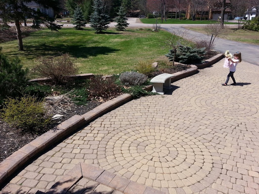 CDR Landscaping | 31707 ON-17 r1, Chalk River, ON K0J 1J0, Canada | Phone: (613) 639-0410