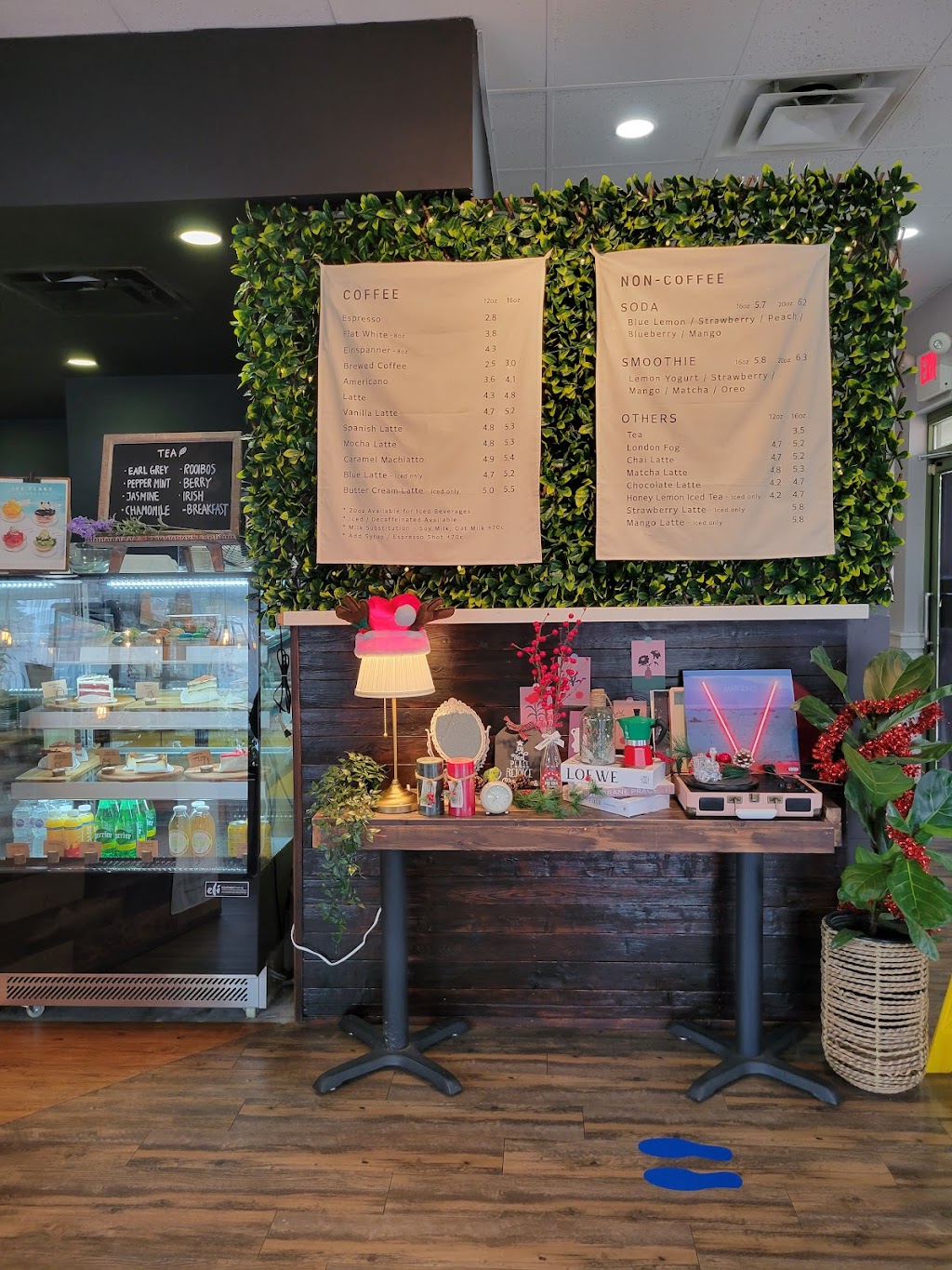 Cafe Rosen | 10422 168 St #103, Surrey, BC V4N 1R9, Canada | Phone: (604) 498-8275