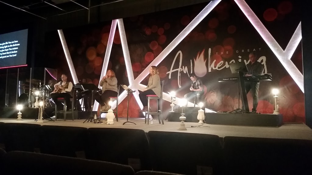 Mapleview Community Church | 300 Mapleview Dr W, Barrie, ON L4N 9E7, Canada | Phone: (705) 735-6423