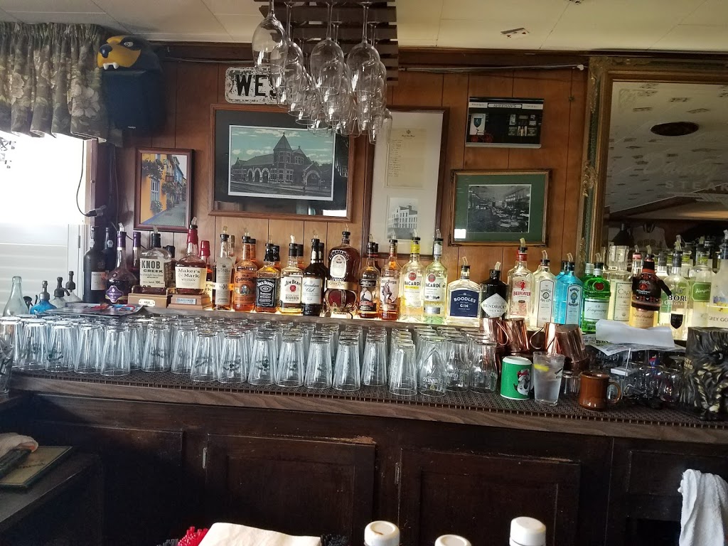 Danny Sheehans Steak House | 491 West Ave, Lockport, NY 14094, USA | Phone: (716) 433-4666
