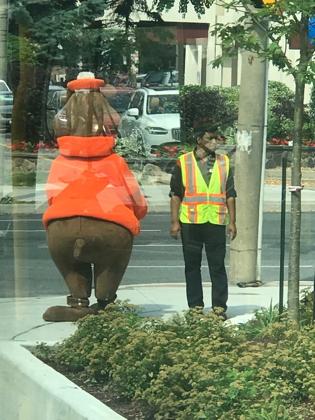 A&W | 505 Jarvis St, Toronto, ON M4Y 2H7, Canada | Phone: (416) 413-0250