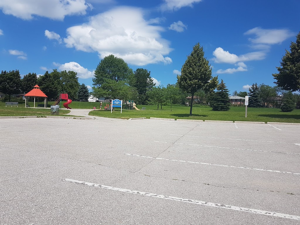 Lake Vista Park | 450 Emerald Ave, Oshawa, ON L1J 1K4, Canada | Phone: (905) 436-3311
