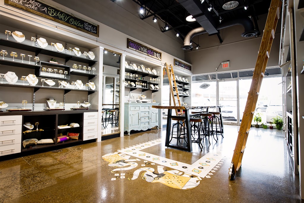 Banglez | 2387 Trafalgar Rd, Oakville, ON L6H 6K7, Canada | Phone: (416) 834-6717