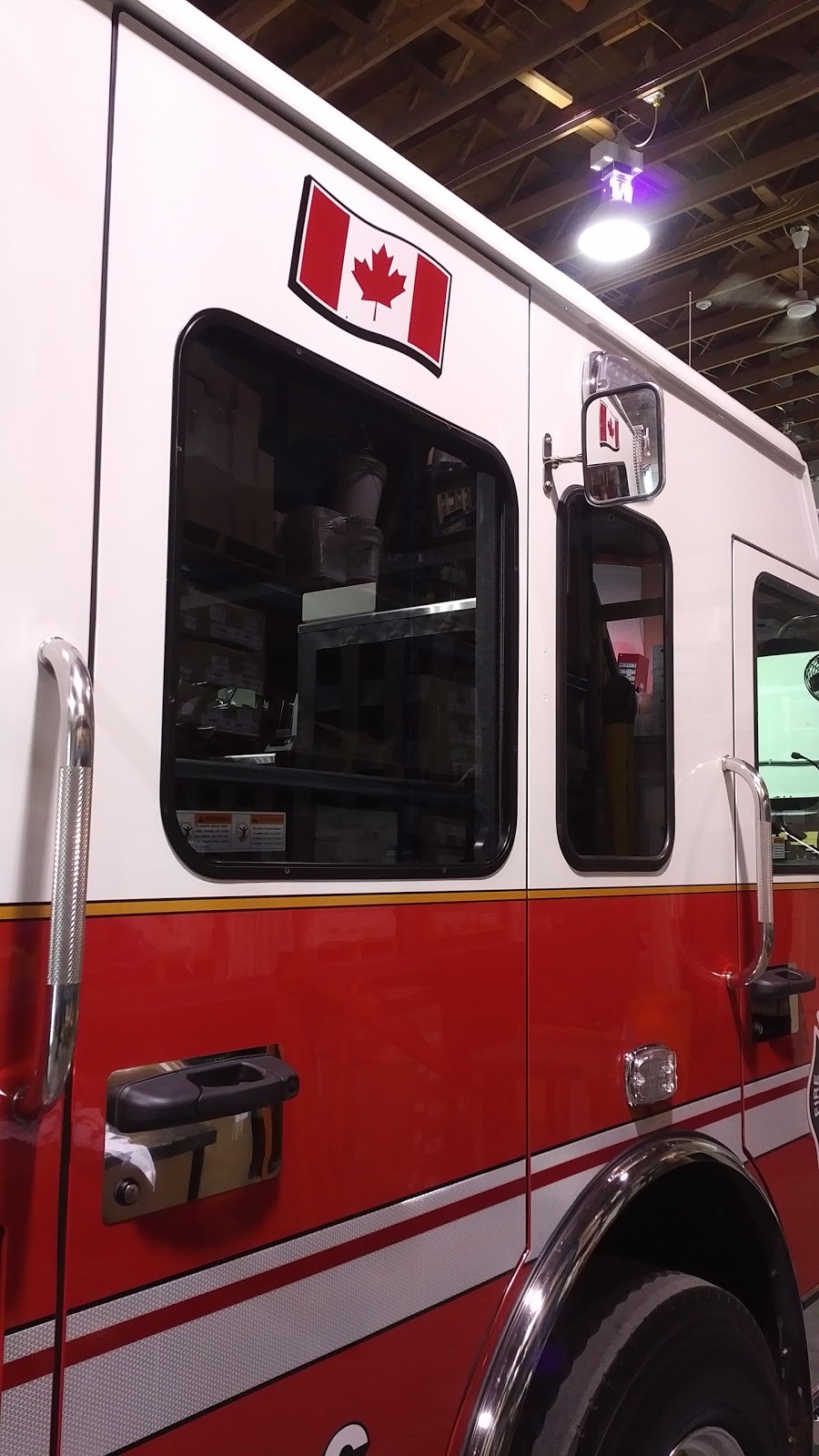 Hub Fire Engines | 3175 McCallum Rd, Abbotsford, BC V2S 7W5, Canada | Phone: (604) 859-3124