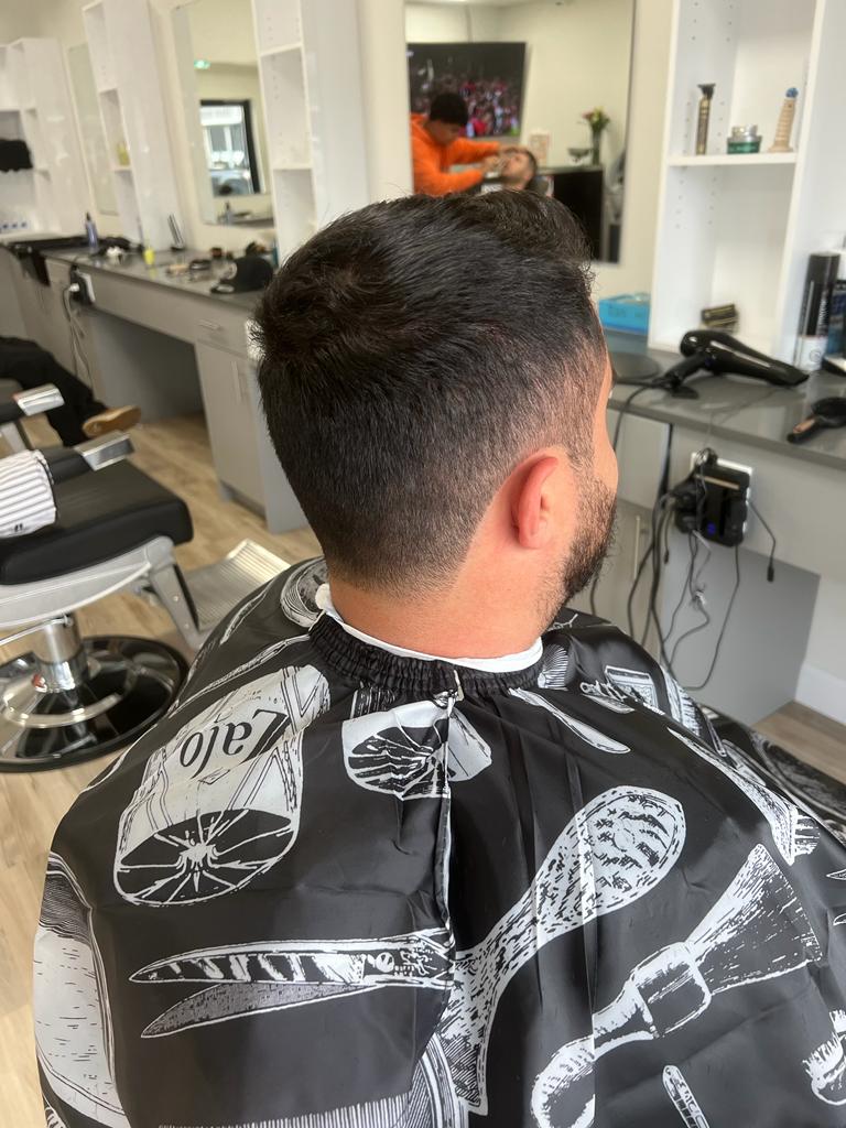 Hazems BarberShop and Salon | 2201 Jockvale Rd, Nepean, ON K2J 4J9, Canada | Phone: (613) 825-7525