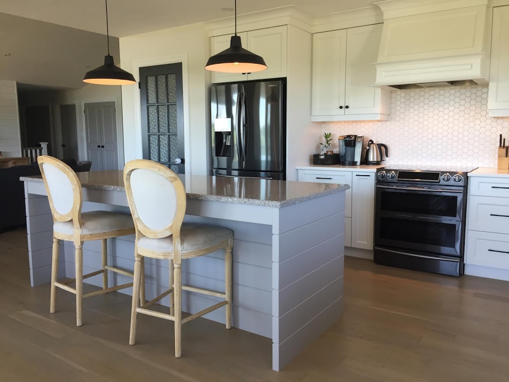 GCW Custom Kitchens & Cabinetry Inc | 3537 White Oak Rd, London, ON N6E 3A1, Canada | Phone: (519) 668-3006