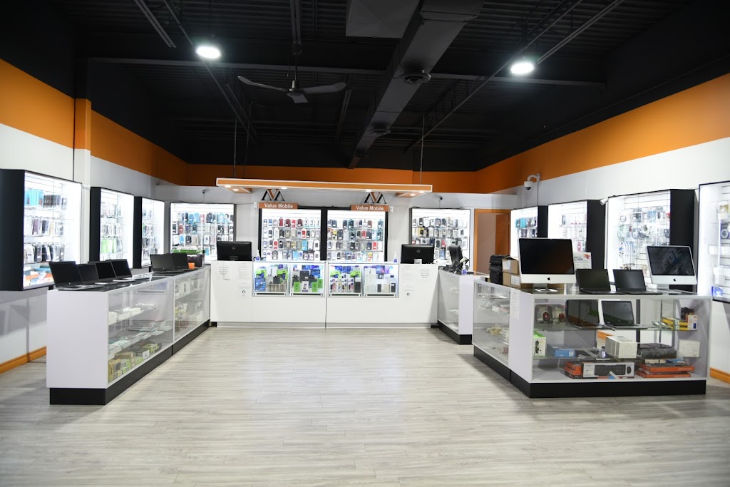 Fido Store | 499 Ray Lawson Blvd, Brampton, ON L6Y 0N2, Canada | Phone: (844) 884-6141