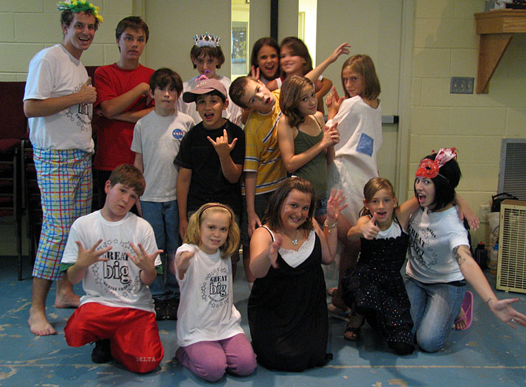 Great Big Theatre Company Burlington | 2464 Dundas St, Burlington, ON L7P 0S8, Canada | Phone: (866) 864-4282