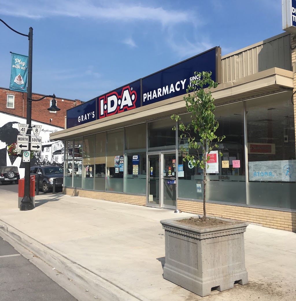 Grays I.D.A. Drug Store | 18 Dundas St W, Napanee, ON K7R 1Z4, Canada | Phone: (613) 354-3346