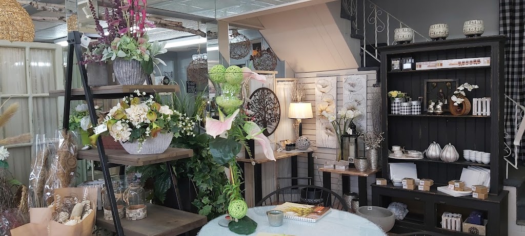 MacArthurs Flower Shop Ltd | 360 Mountain Rd, Moncton, NB E1C 2M6, Canada | Phone: (506) 857-4888