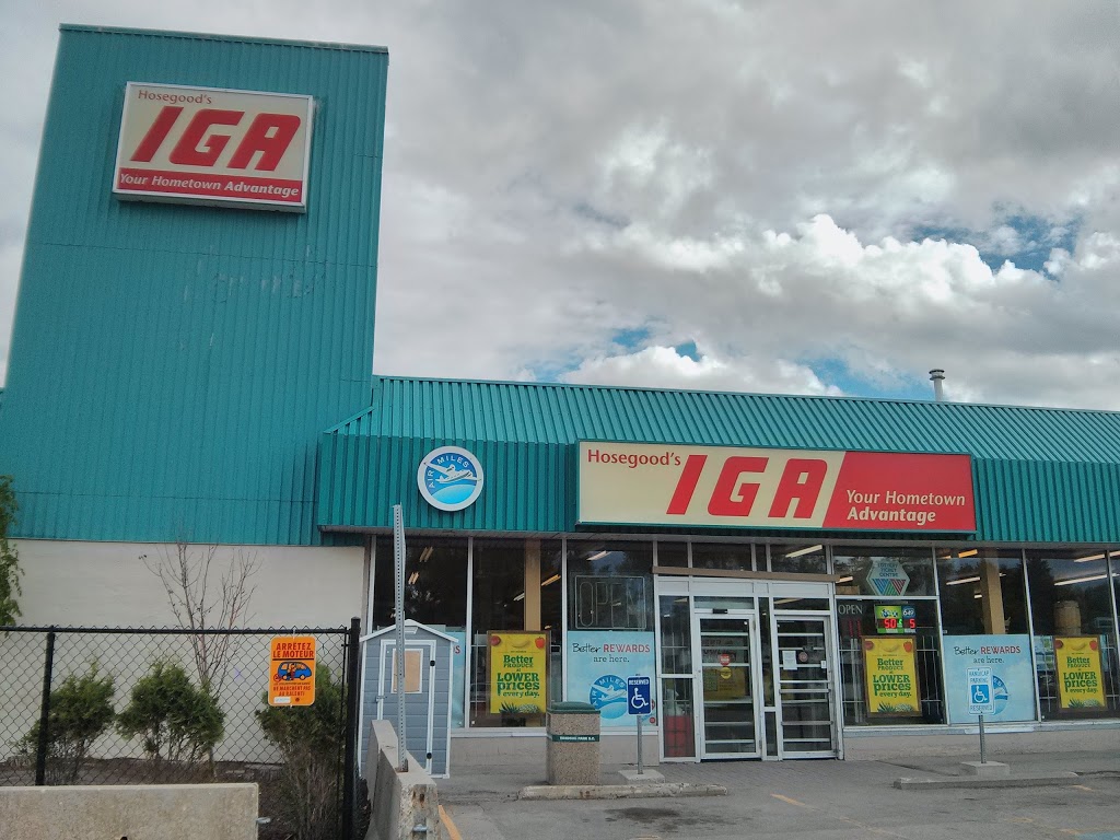 IGA Windsor Park | 650 Elizabeth Rd, Winnipeg, MB R2J 1A4, Canada | Phone: (204) 256-4633