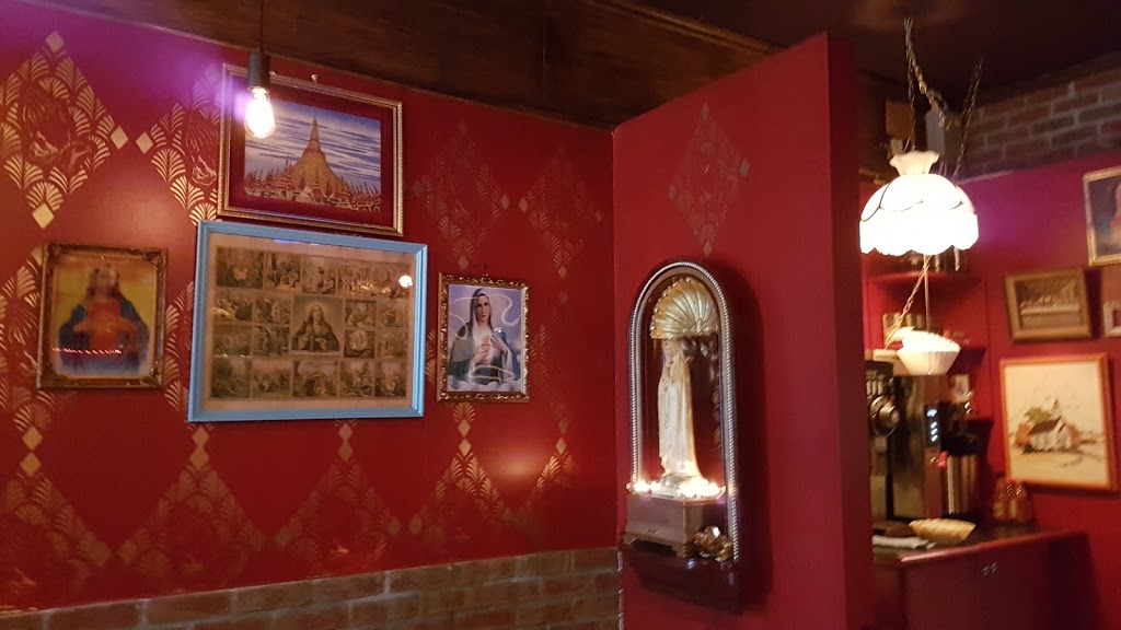 Hail Marys | restaurant | 670 E Broadway, Vancouver, BC V5T 1X6, Canada | 6048297032 OR +1 604-829-7032
