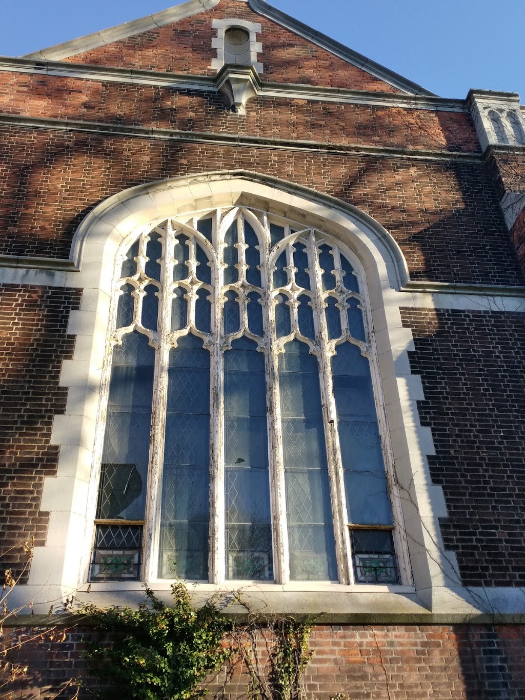 St Giles United Church | 85 Holton Ave S, Hamilton, ON L8M 2L4, Canada | Phone: (905) 549-3068