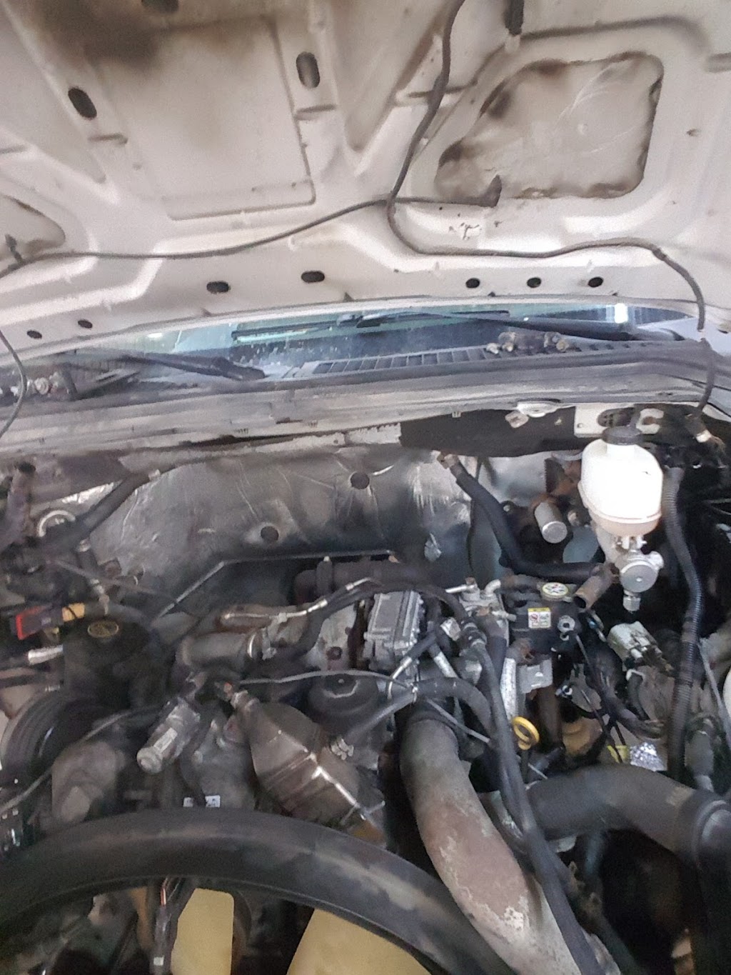 Garage Guy Manning | 670 Boulevard Saint-René E, Gatineau, QC J8P 8A9, Canada | Phone: (819) 663-6982