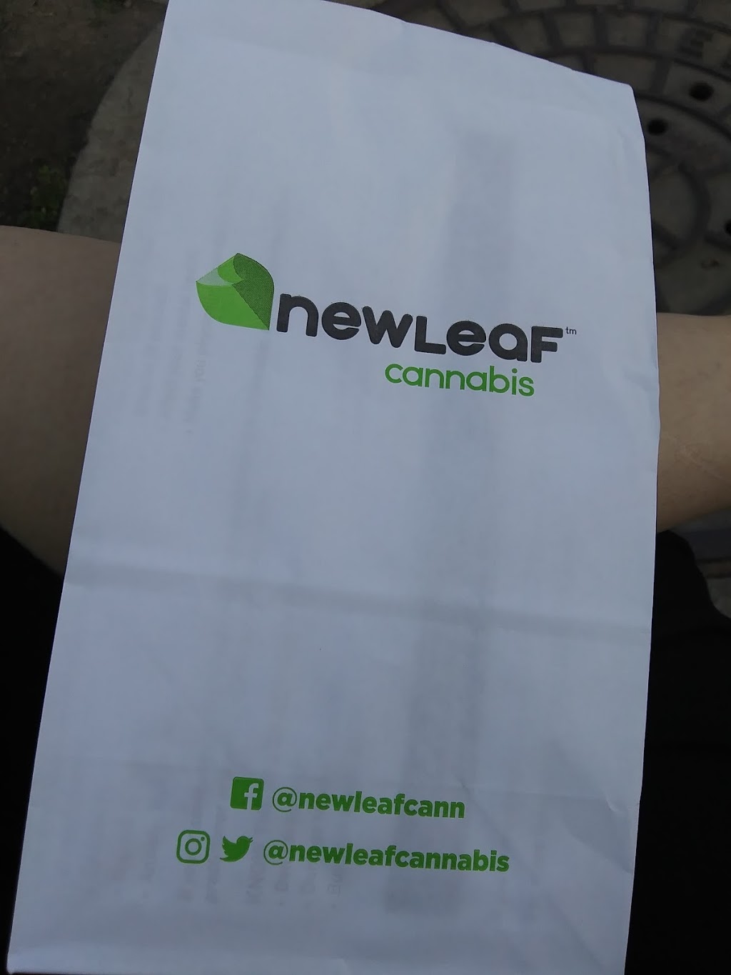 NewLeaf Cannabis | Unit 101, #8721, 156 St NW, Edmonton, AB T5R 1Y5, Canada | Phone: (780) 784-8092