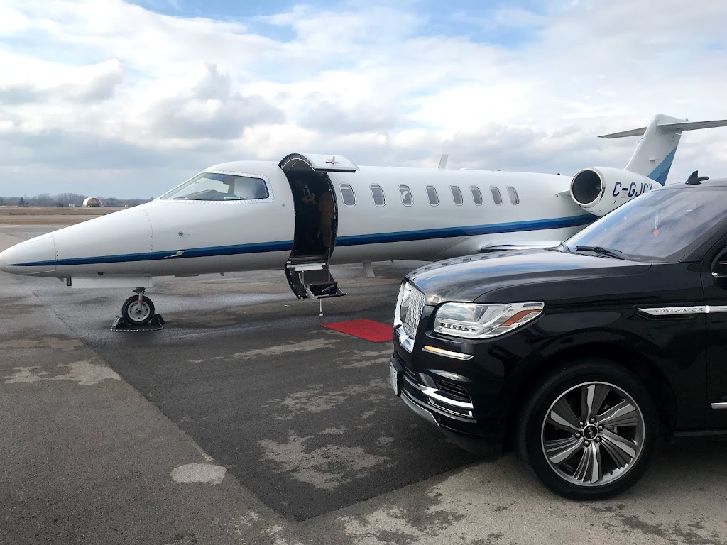 Limo Services Toronto | 24 Rochdale Ave, York, ON M6E 1X2, Canada | Phone: (647) 853-2421