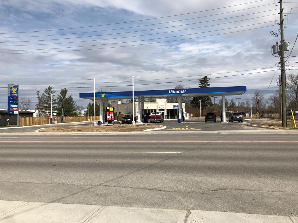 Ultramar Gas Station | 1089 Talbot St, St Thomas, ON N5P 1G4, Canada | Phone: (519) 633-9577