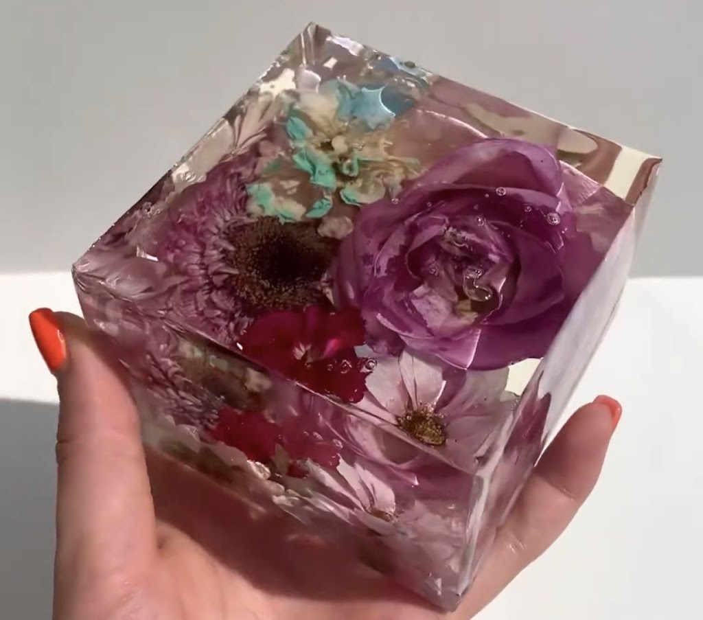 JAJ Resin Memory Art | 29 Vessel Crescent, Scarborough, ON M1C 5K7, Canada | Phone: (647) 464-4765