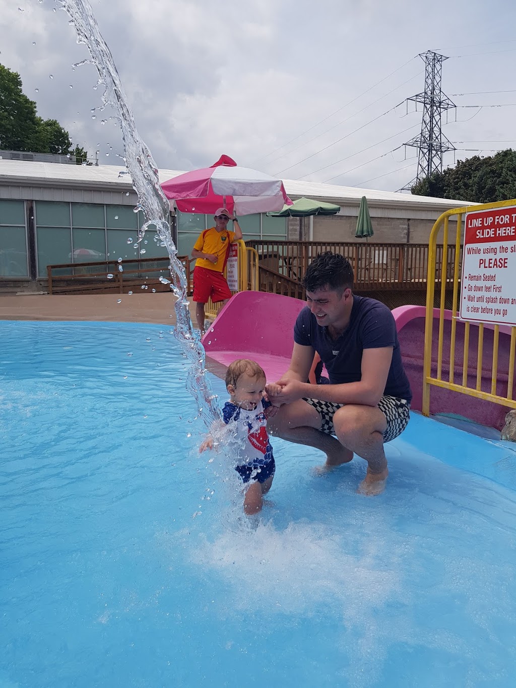 Southside Aquatic Centre | 315 Finkle St, Woodstock, ON N4S 3E3, Canada | Phone: (519) 421-7665