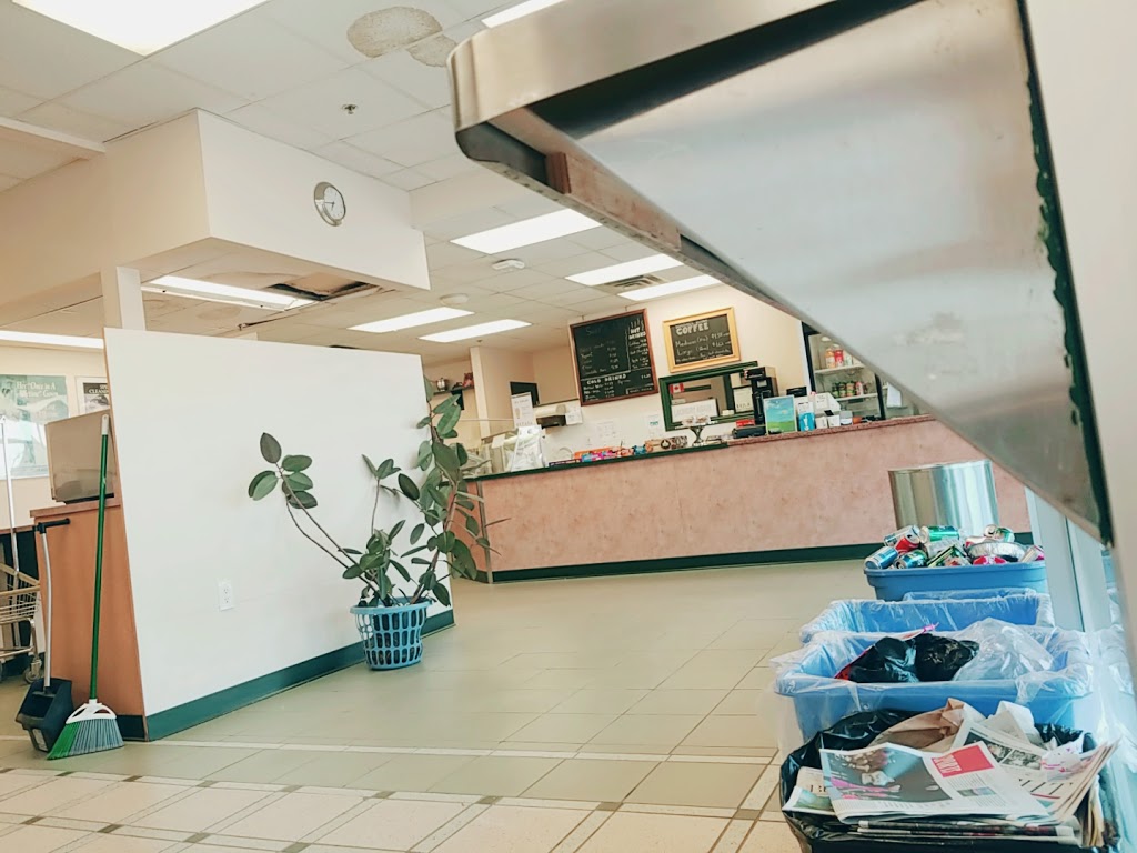 Surfs Up! Coin Laundry & Dry Cleaning | 277 Bath Rd, Kingston, ON K7M 2X6, Canada | Phone: (613) 542-2345
