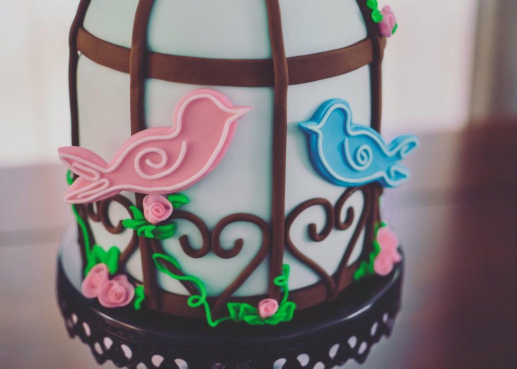 Hello, Sugar! Custom Cakes | 2012 Meadowview Rd, Peterborough, ON K9L 1S4, Canada | Phone: (705) 868-1309