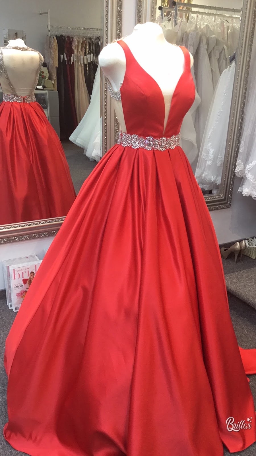 Julies Bridal Salon | 888 Portage Ave, Winnipeg, MB R3G 0P4, Canada | Phone: (204) 783-1442