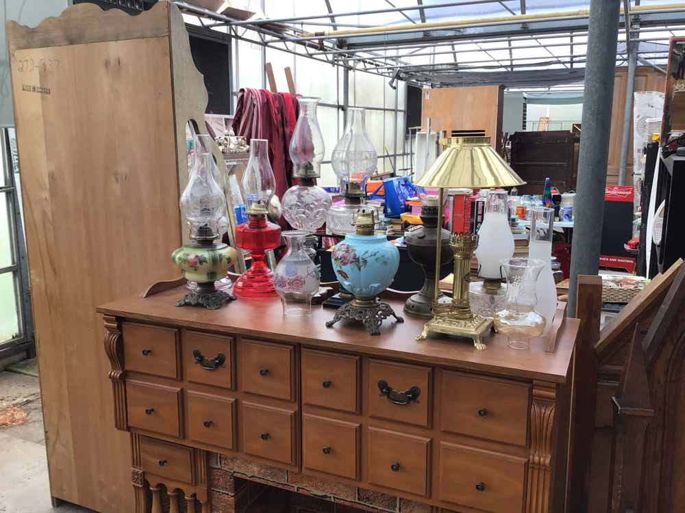 Past Glories of Toad Hollow | 78 John St, Orangeville, ON L9W 2P8, Canada | Phone: (519) 216-0138