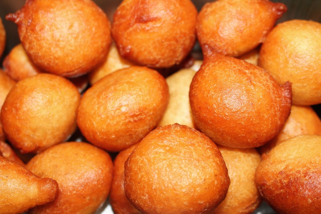 Vikky’s Munchies | 520 White Alder Ave, Gloucester, ON K1T 0G4, Canada | Phone: (647) 313-9712