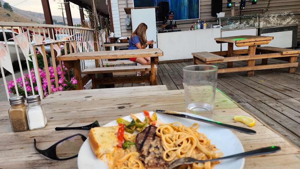 Central Cafe | 211 Railway Ave, Ashcroft, BC V0K 1A0, Canada | Phone: (250) 453-9360