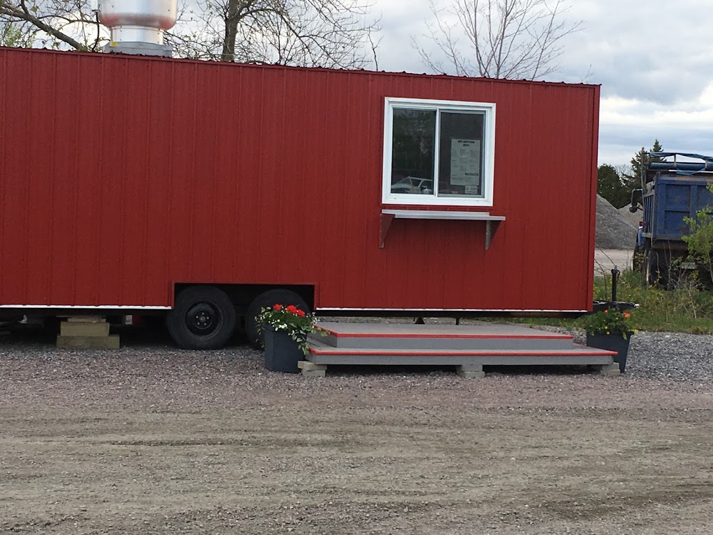 Hwy Chipstand | 18 Front St, Sturgeon Falls, ON P2B 3L3, Canada | Phone: (705) 491-0823