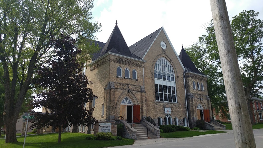 Harriston United Church | 57 Young St W, Harriston, ON N0G 1Z0, Canada | Phone: (519) 338-3547