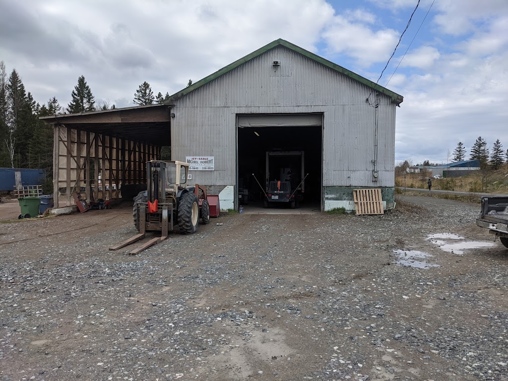Jet De Sable Michel Robert Sable | 4366 Bd Frontenac O, Thetford Mines, QC G6H 4G4, Canada | Phone: (418) 335-9448
