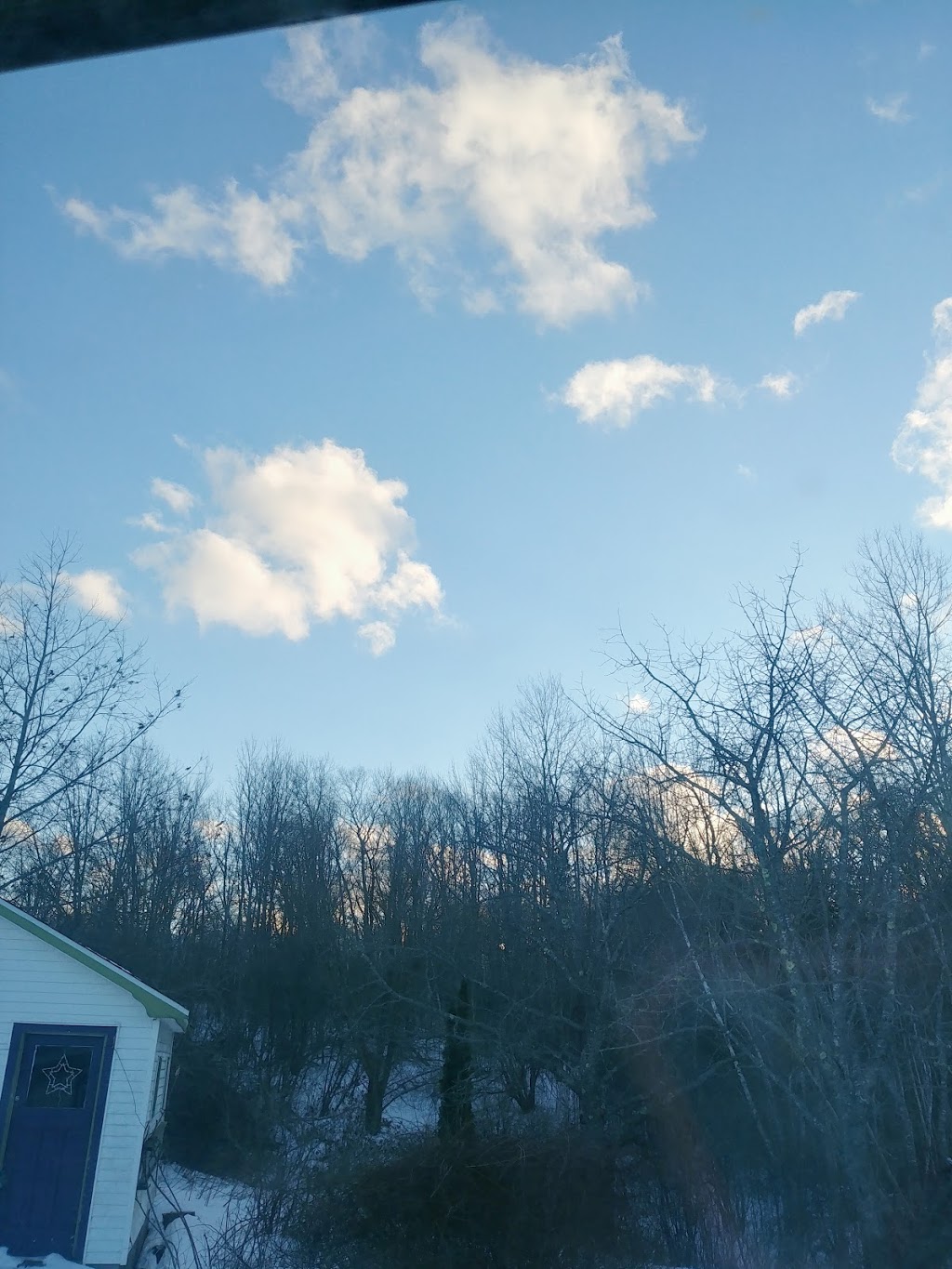 Unlocked Heartville Homestead | 891 Lockhartville Rd, Hantsport, NS B0P 1P0, Canada | Phone: (902) 599-1737