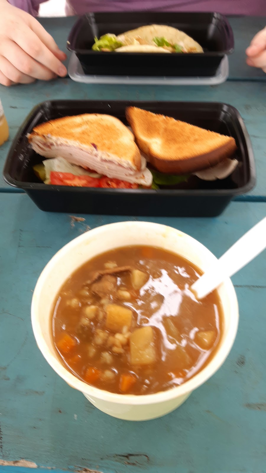 Big D’s restaurant | 16 McPherson Dr, Napanee, ON K7R 3L1, Canada | Phone: (613) 384-1980