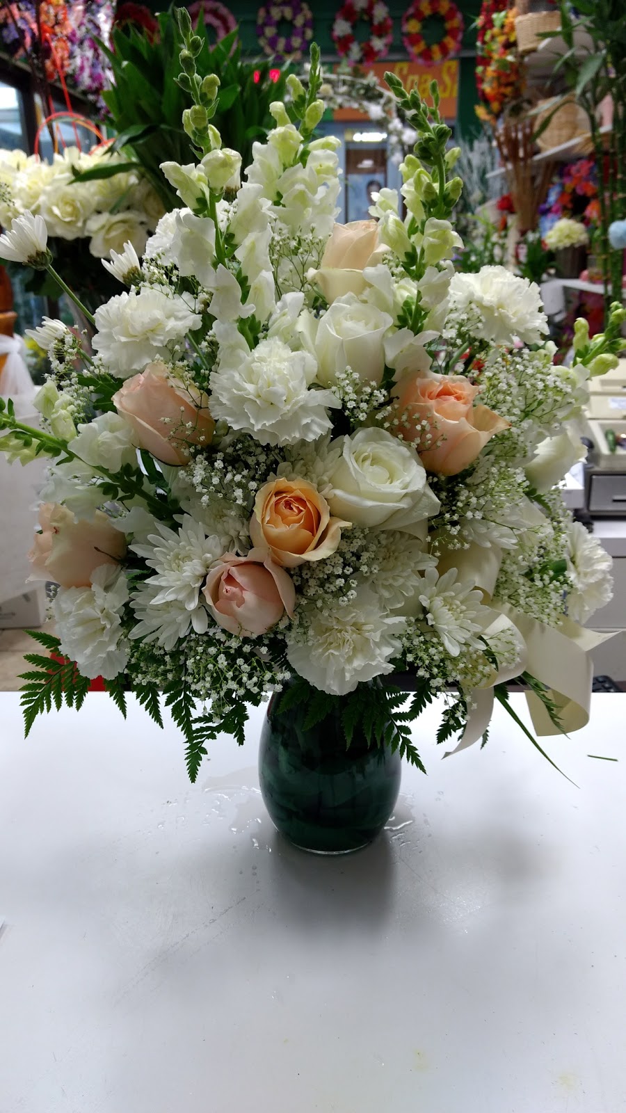 Angelique Flowers Toronto Ltd | 3850 Sheppard Ave E, Scarborough, ON M1T 3L4, Canada | Phone: (416) 291-2311
