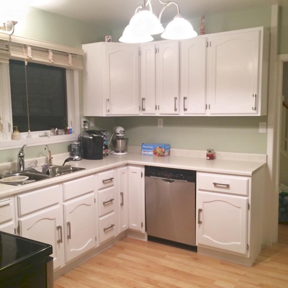 Valley Cupboard Painting | 9545 College St #305, Chilliwack, BC V2P 4M2, Canada | Phone: (604) 834-2622