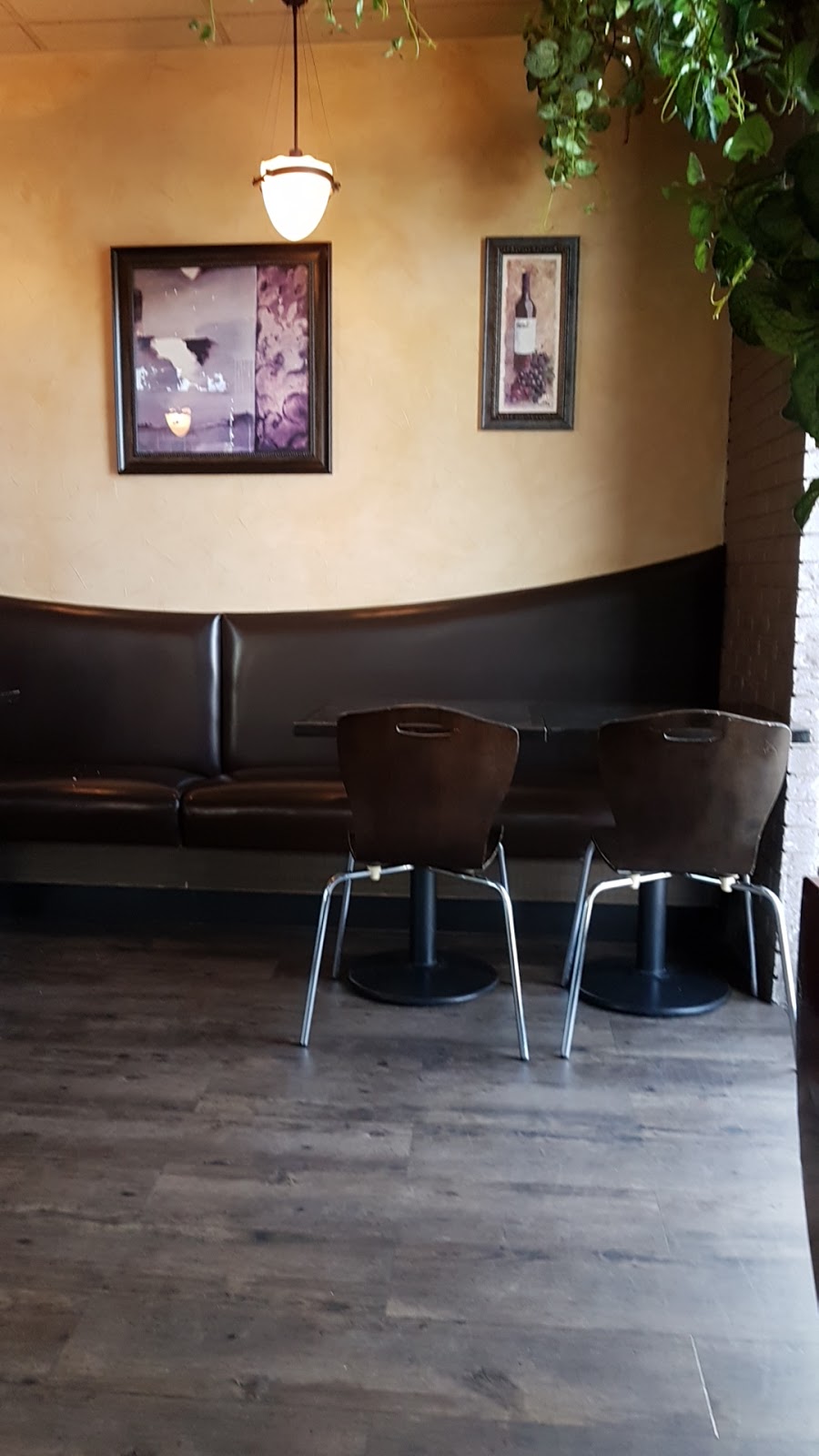 Pizza Hotline | 1765 Kenaston Blvd, Winnipeg, MB R3Y 1V8, Canada | Phone: (204) 222-2222