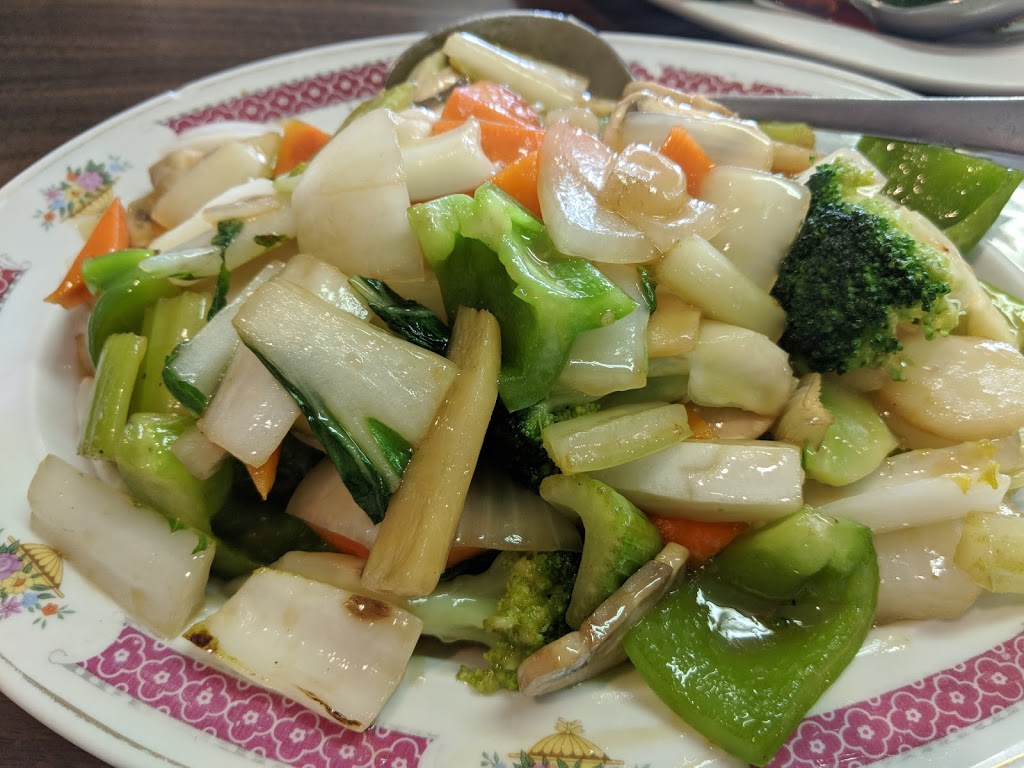 Tavistock Restaurant | 36 Woodstock St S, Tavistock, ON N0B 2R0, Canada | Phone: (519) 655-2171
