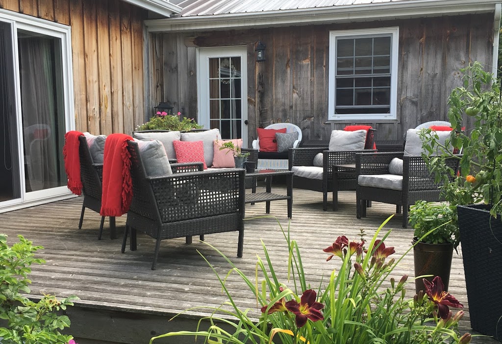 Cobblestone Farm Retreat | 3286 Cornish Hollow Rd, Cobourg, ON K9A 4J9, Canada | Phone: (647) 408-2292